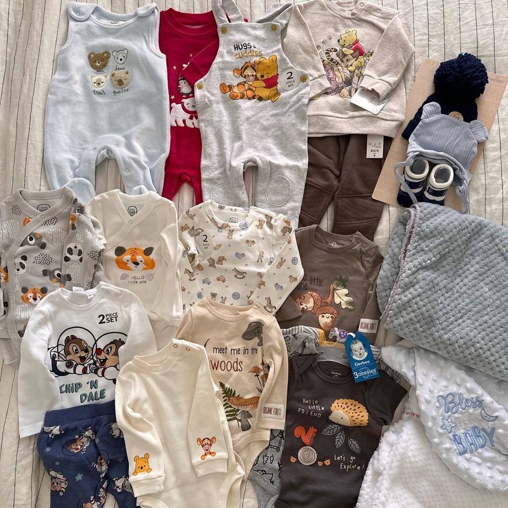Adorable Baby Clothing Sets with Disney and Animal Prints